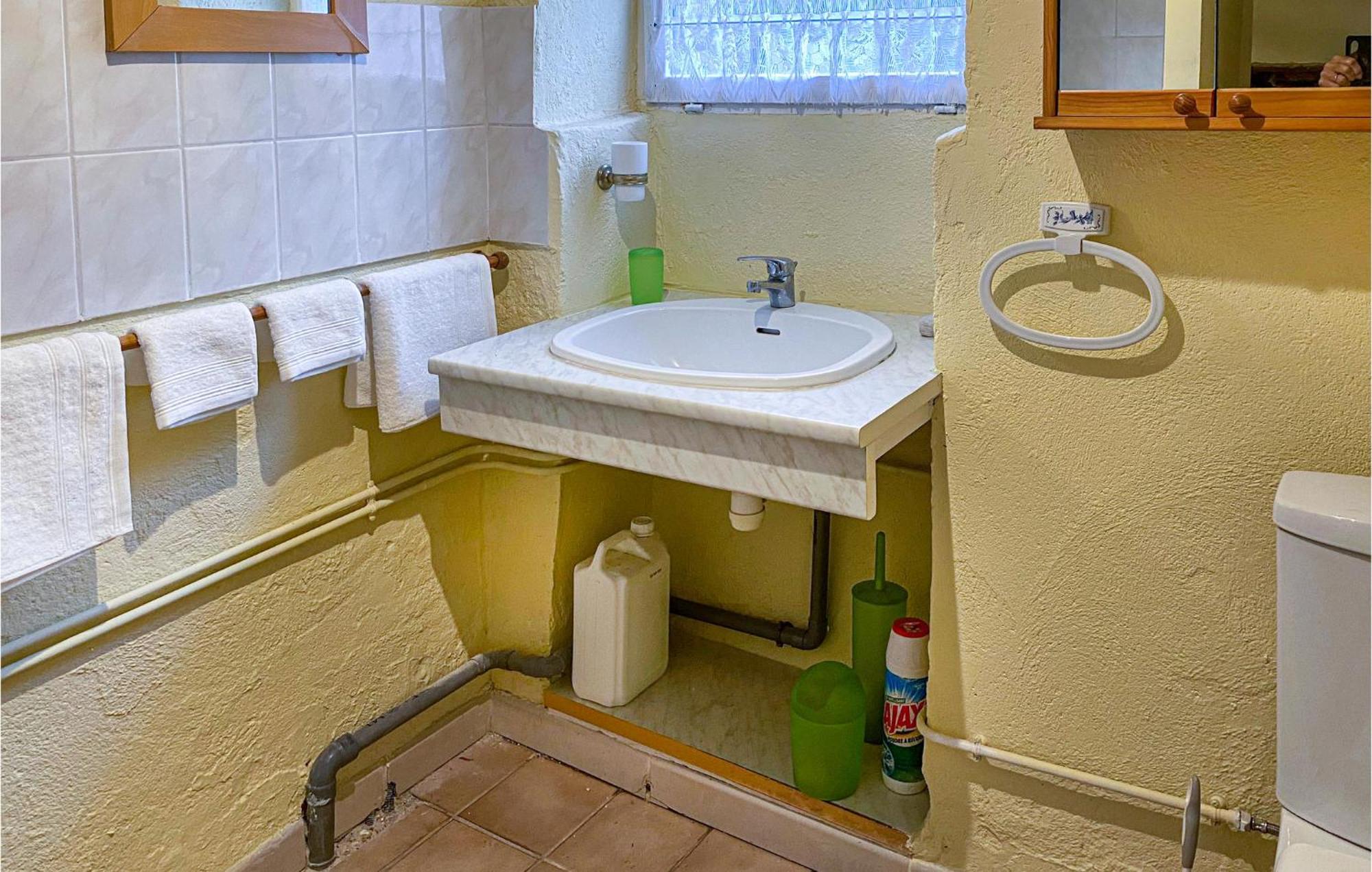 1 Bedroom Nice Home In Saint Martin Le Mault Saint-Martin-le-Mault Exterior foto