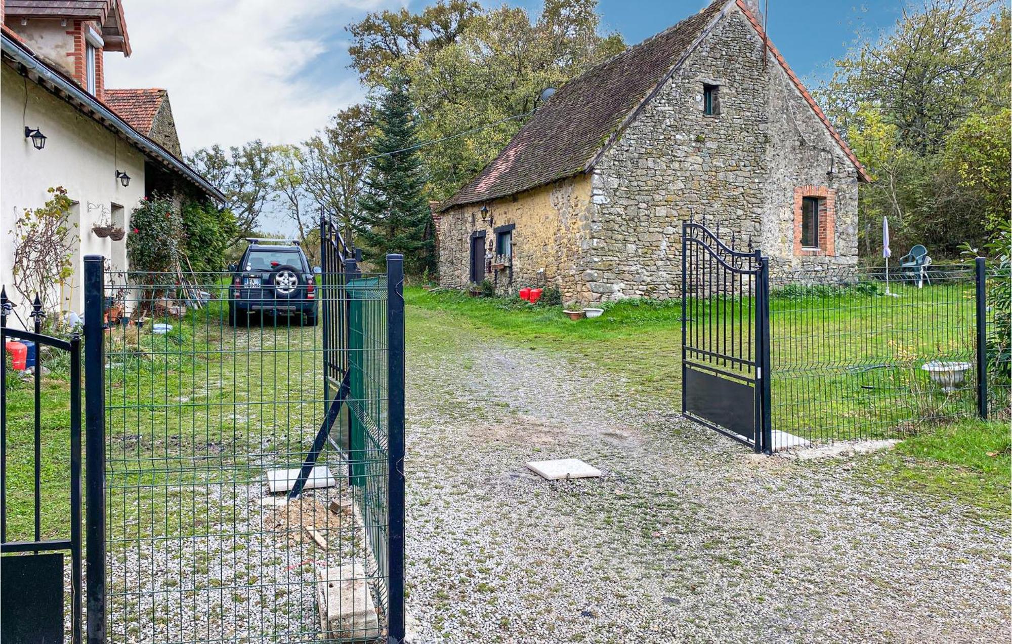 1 Bedroom Nice Home In Saint Martin Le Mault Saint-Martin-le-Mault Exterior foto